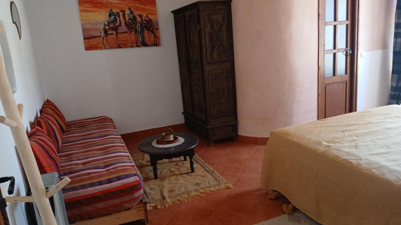 Riad Eucalyptus Ес-Сувейра Екстер'єр фото